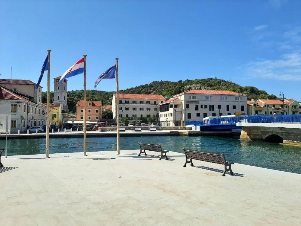 Aparthotel Tal Tisno Esterno foto